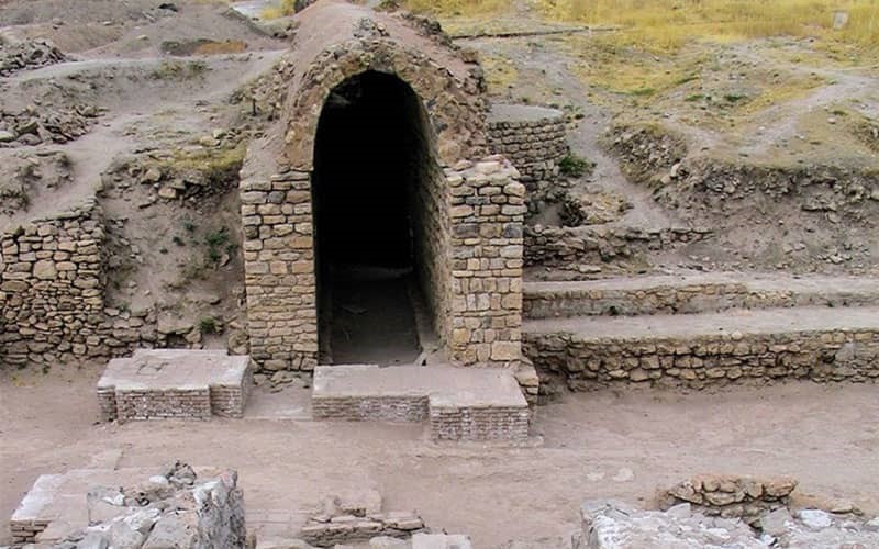 راهروهای تخت سلیمان