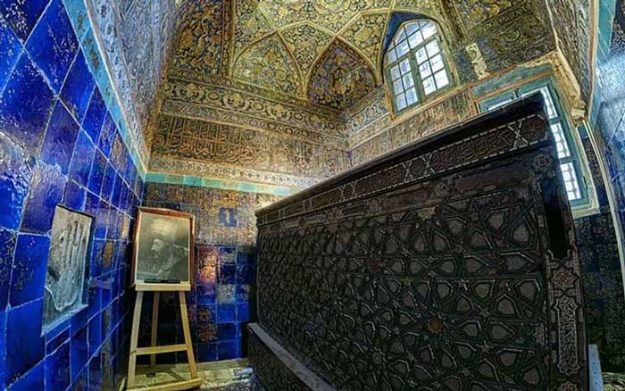 بقعه شیخ صفی کجاست؟