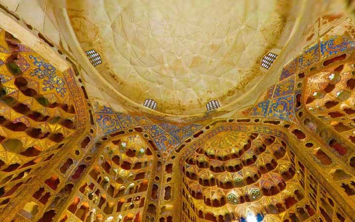 بقعه شیخ صفی کجاست؟