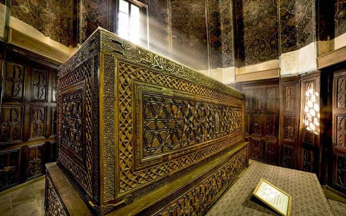 بقعه شیخ صفی کجاست؟