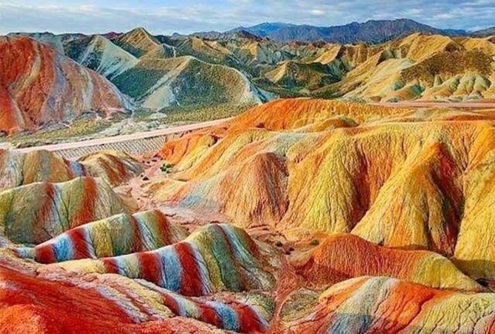 تپه های آلاداغ لار