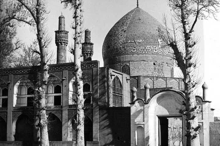 مدرسه چهار باغ