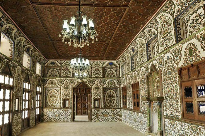 قلعه قاجاری چالِشتُر