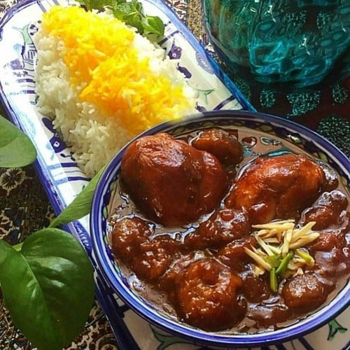 خورش آلوچه با مرغ